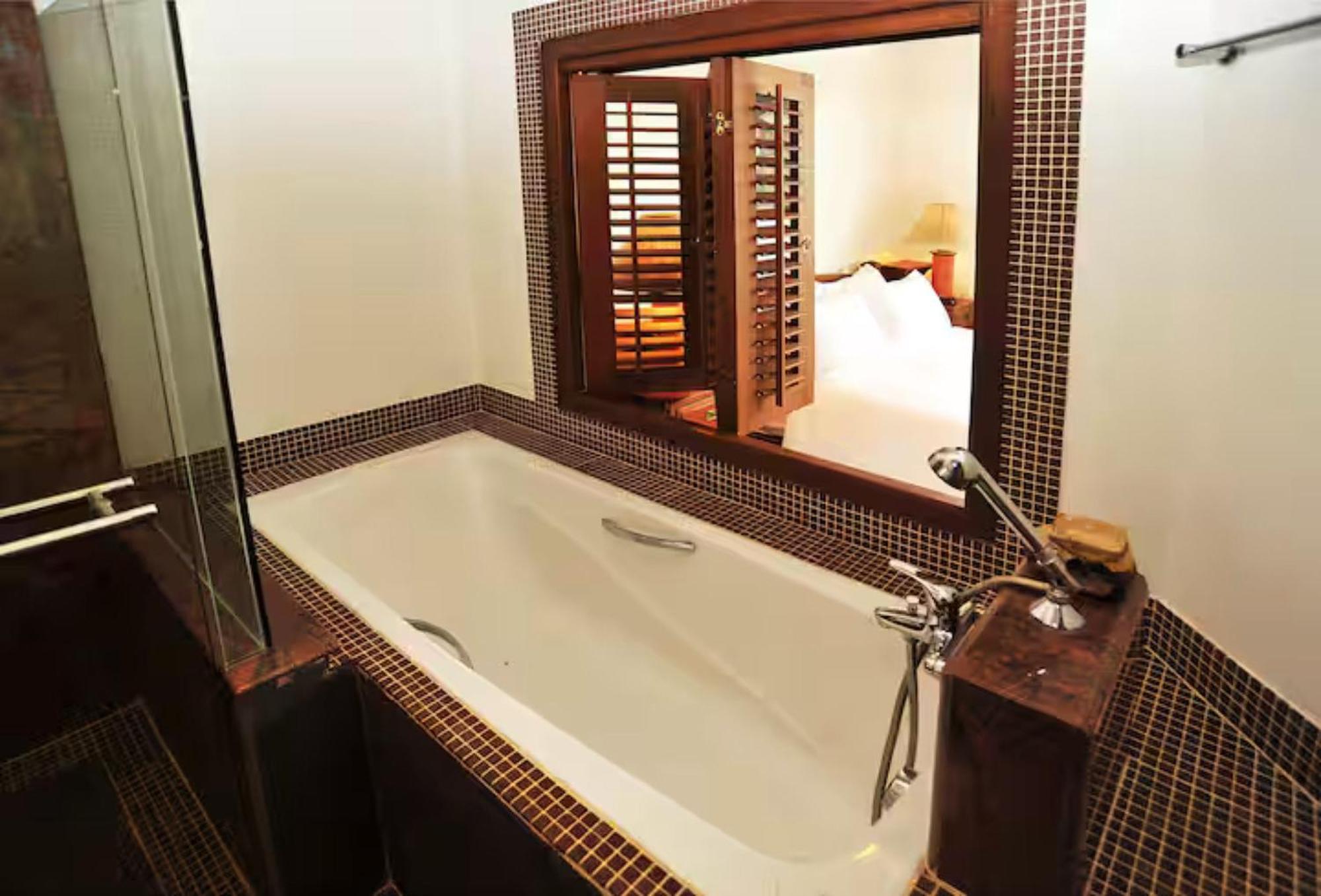 Thai Heritage Villa Melitta Bangrak Bohput, Beach, Pool, Seaviews, 6-Suite, Full Villa, Luxury, Aaa Location Koh Samui Extérieur photo